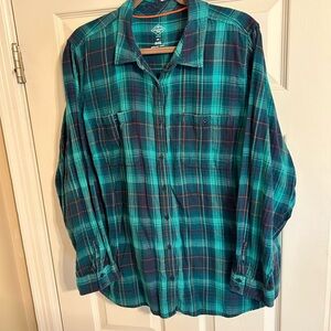 Plaid Button-Up Plus Size Shirt in Teal and Navy